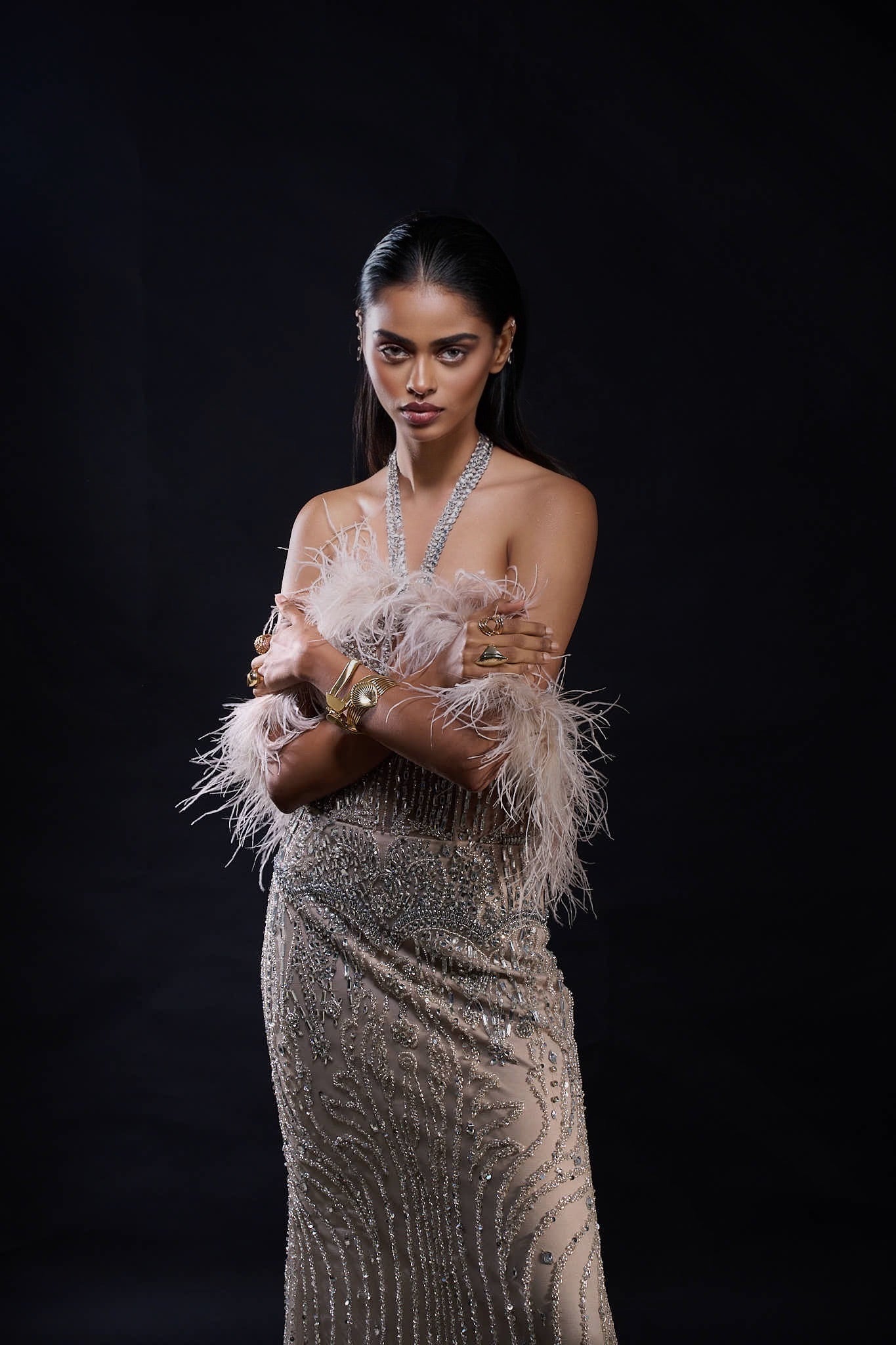 Queen Wrapped in Gold Orstrich