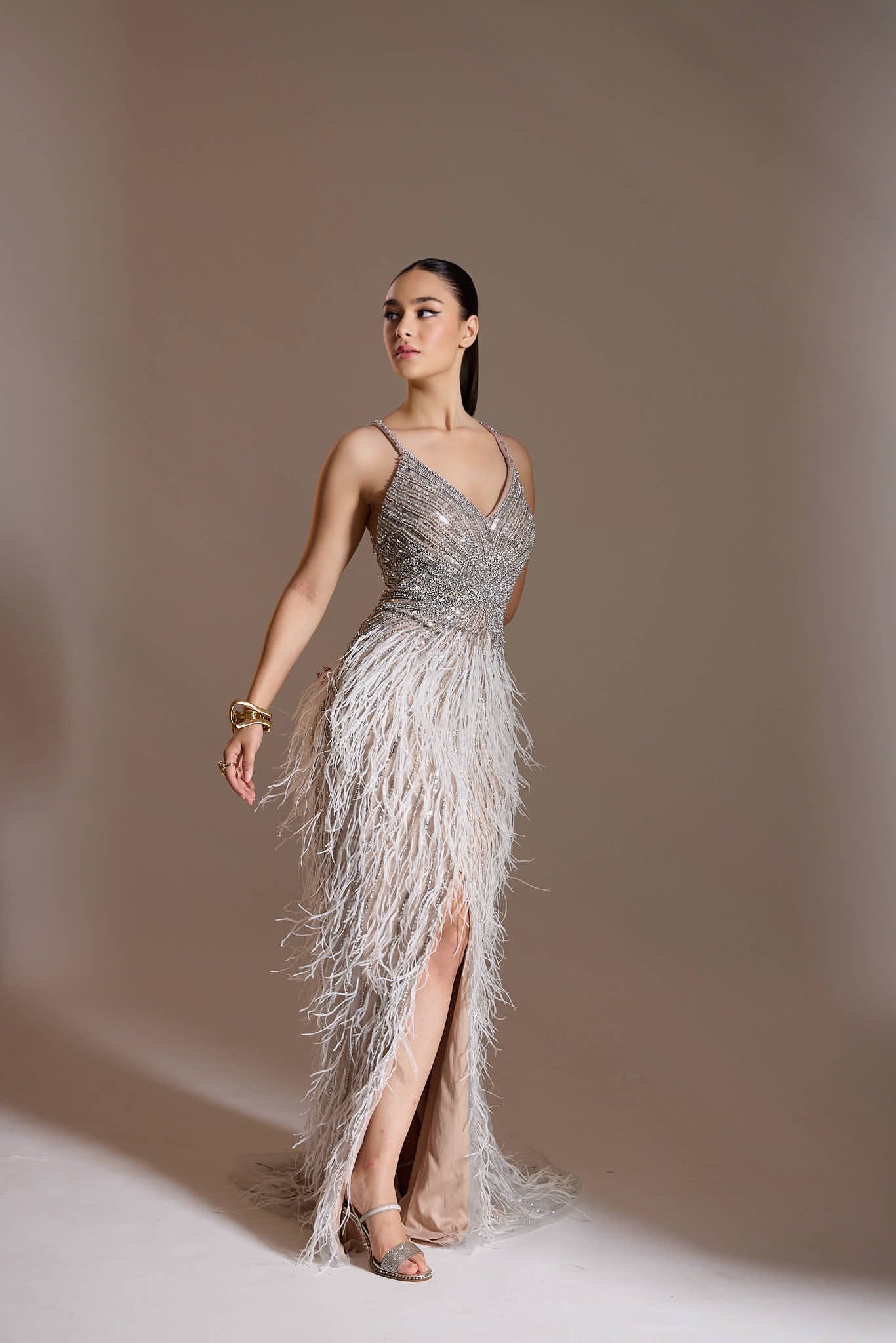 Queen of Orstrich Feathers